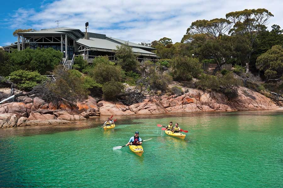 Kayaking at Freycinet Lodge